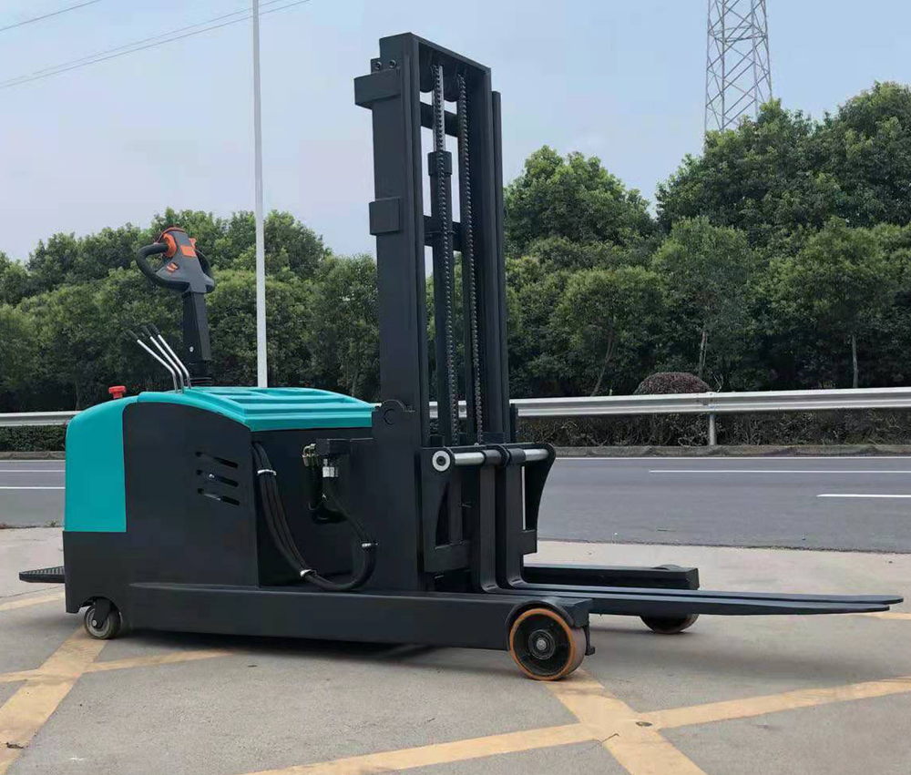 ǰ��ʽ늄ӶѸ�܇